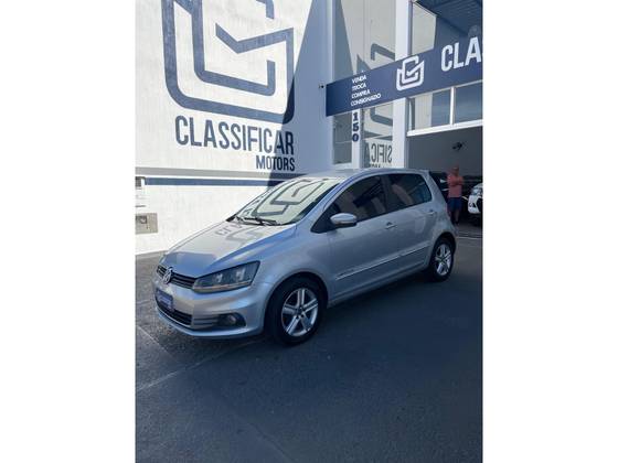 VOLKSWAGEN FOX 1.0 MPI COMFORTLINE 12V FLEX 4P MANUAL VOLKSWAGEN FOX 1.0 MPI COMFORTLINE 12V FLEX 4P MANUAL